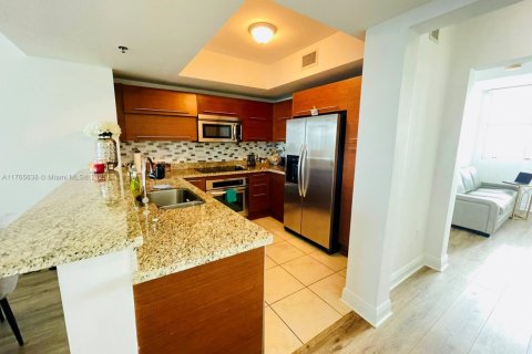 Condominio en alquiler en Sunrise, Florida, 2 dormitorios, 118.08 m2 № 1877495 - foto 6