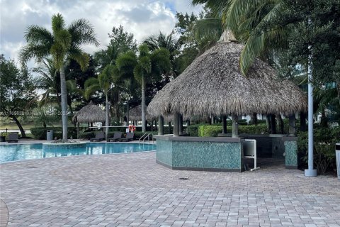 Condominio en alquiler en Sunrise, Florida, 2 dormitorios, 118.08 m2 № 1877495 - foto 19