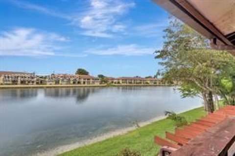 Apartment in Miami Gardens, Florida 3 bedrooms, 125.23 sq.m. № 2041000 - photo 19