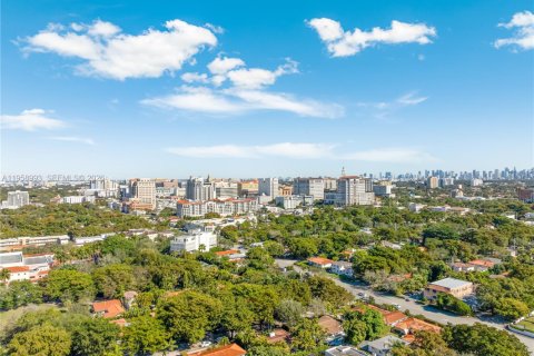 Купить виллу или дом в Корал-Гейблс, Флорида 3 спальни, 142.51м2, № 2019840 - фото 24