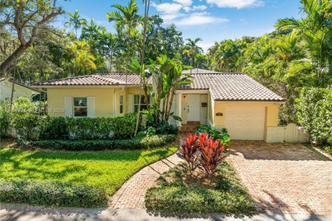 Купить виллу или дом в Корал-Гейблс, Флорида 3 спальни, 142.51м2, № 2019840 - фото 26