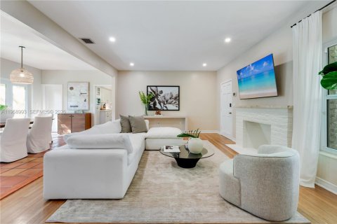 Купить виллу или дом в Корал-Гейблс, Флорида 3 спальни, 142.51м2, № 2019840 - фото 5