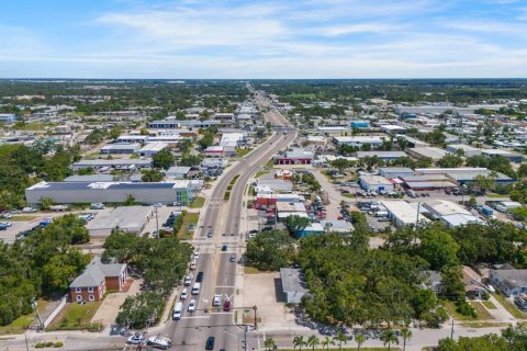 Immobilier commercial à vendre à Sarasota, Floride: 178.74 m2 № 2144049 - photo 6
