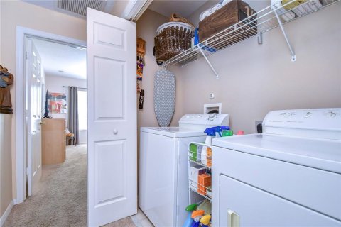 Adosado en alquiler en Tampa, Florida, 2 dormitorios, 108.97 m2 № 1847085 - foto 23