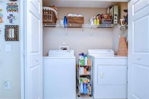 Adosado en alquiler en Tampa, Florida, 2 dormitorios, 108.97 m2 № 1847085 - foto 24