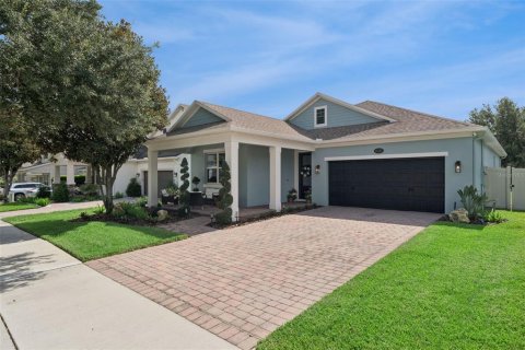 House in Winter Garden, Florida 3 bedrooms, 172.8 sq.m. № 2150967 - photo 2