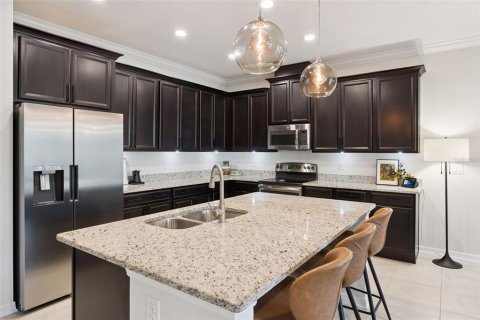 House in Winter Garden, Florida 3 bedrooms, 172.8 sq.m. № 2150967 - photo 7