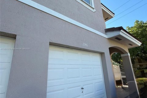 Touwnhouse à louer à Deerfield Beach, Floride: 3 chambres, 517.74 m2 № 1962887 - photo 3