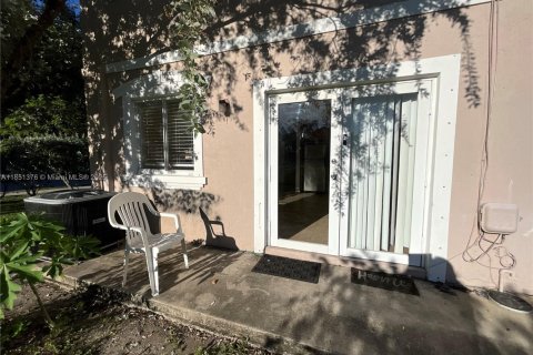 Touwnhouse à louer à Deerfield Beach, Floride: 3 chambres, 517.74 m2 № 1962887 - photo 13