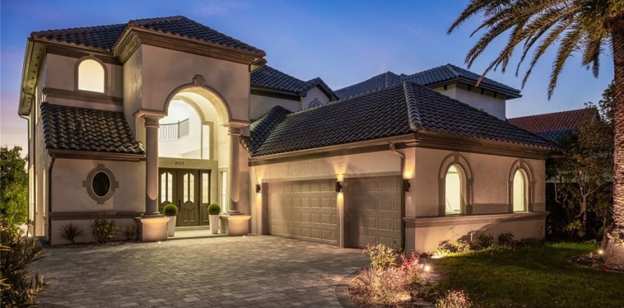 Villa ou maison à Orlando, Floride 5 chambres, 582.59 m2 № 1723812