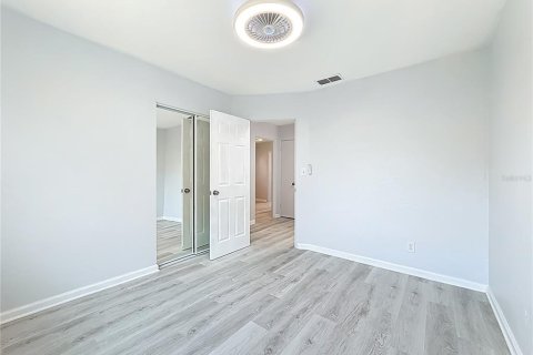 Casa en venta en Pinellas Park, Florida, 3 dormitorios, 93.27 m2 № 1912862 - foto 19