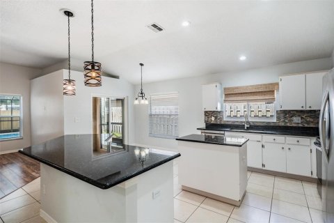 Casa en venta en Tampa, Florida, 3 dormitorios, 144.28 m2 № 1886386 - foto 5