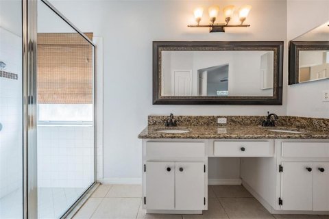 Casa en venta en Tampa, Florida, 3 dormitorios, 144.28 m2 № 1886386 - foto 16
