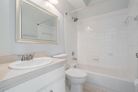 Casa en venta en Tampa, Florida, 3 dormitorios, 144.28 m2 № 1886386 - foto 18