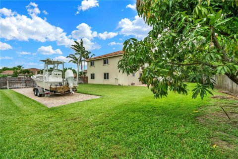 Villa ou maison à vendre à Homestead, Floride: 6 chambres, 354.89 m2 № 2254570 - photo 4
