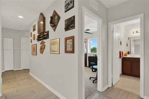 Villa ou maison à vendre à Homestead, Floride: 6 chambres, 354.89 m2 № 2254570 - photo 30