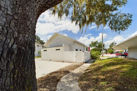 Immobilier commercial à vendre à Winter Haven, Floride: 110 m2 № 2308271 - photo 26