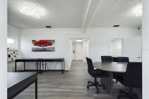 Immobilier commercial à vendre à Winter Haven, Floride: 110 m2 № 2308271 - photo 7