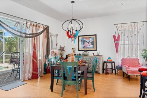 House in Sarasota, Florida 4 bedrooms, 200.11 sq.m. № 1829142 - photo 6