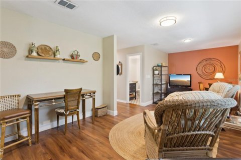 Villa ou maison à vendre à Mount Dora, Floride: 3 chambres, 163.04 m2 № 2399247 - photo 17