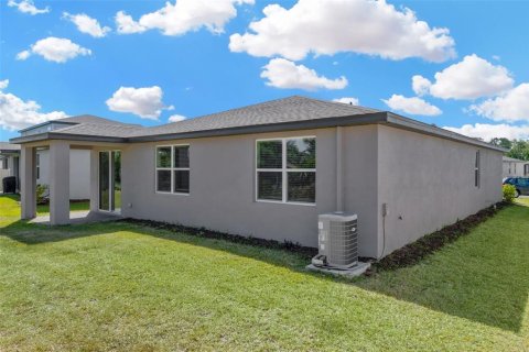 House in New Smyrna Beach, Florida 4 bedrooms, 169.36 sq.m. № 1652572 - photo 26
