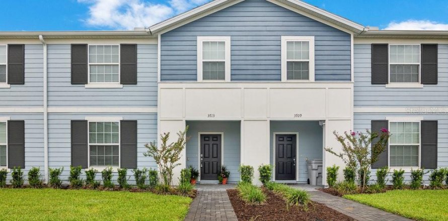 Townhouse in Davenport, Florida 5 bedrooms, 213.02 sq.m. № 1917851