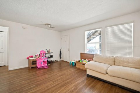 Immobilier commercial à vendre à Kissimmee, Floride: 603.49 m2 № 2234616 - photo 10