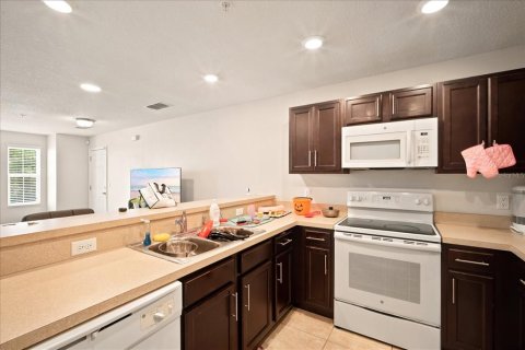 Immobilier commercial à vendre à Kissimmee, Floride: 603.49 m2 № 2234616 - photo 15