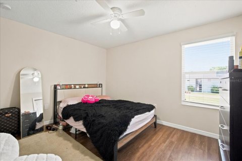 Immobilier commercial à vendre à Kissimmee, Floride: 603.49 m2 № 2234616 - photo 18