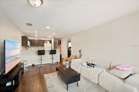 Immobilier commercial à vendre à Kissimmee, Floride: 603.49 m2 № 2234616 - photo 14