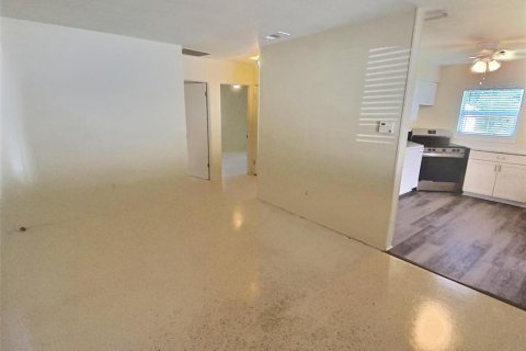 Casa en venta en Sebring, Florida, 2 dormitorios, 97.36 m2 № 1911943 - foto 10