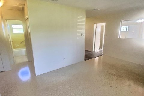 Casa en venta en Sebring, Florida, 2 dormitorios, 97.36 m2 № 1911943 - foto 13