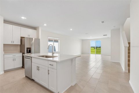 House in Brooksville, Florida 4 bedrooms, 232.53 sq.m. № 2203151 - photo 11