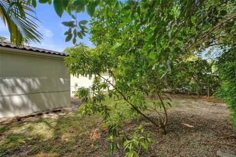 Villa ou maison à vendre à Coral Gables, Floride: 4 chambres, 244.33 m2 № 1872144 - photo 27