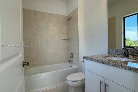 Adosado en alquiler en Homestead, Florida, 3 dormitorios, 130.81 m2 № 1809173 - foto 17
