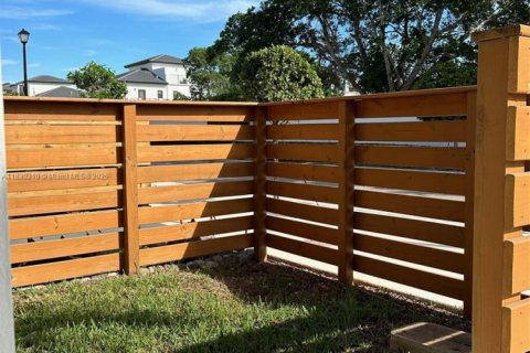 Adosado en alquiler en Homestead, Florida, 3 dormitorios, 130.81 m2 № 1809173 - foto 4