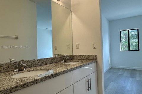 Adosado en alquiler en Homestead, Florida, 3 dormitorios, 130.81 m2 № 1809173 - foto 24