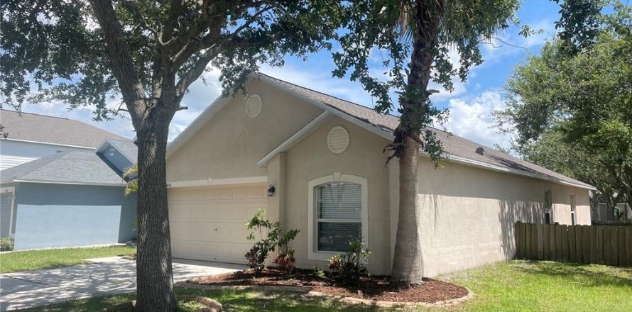 Casa en Riverview, Florida 3 dormitorios, 120.03 m2 № 1910458