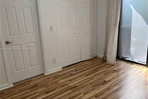 Touwnhouse à vendre à Boca Raton, Floride: 2 chambres, 120.96 m2 № 2154041 - photo 8