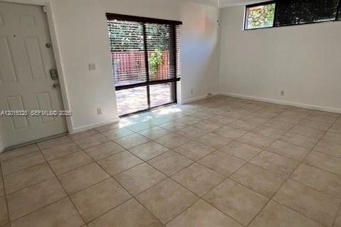 Touwnhouse à vendre à Boca Raton, Floride: 2 chambres, 120.96 m2 № 2154041 - photo 7