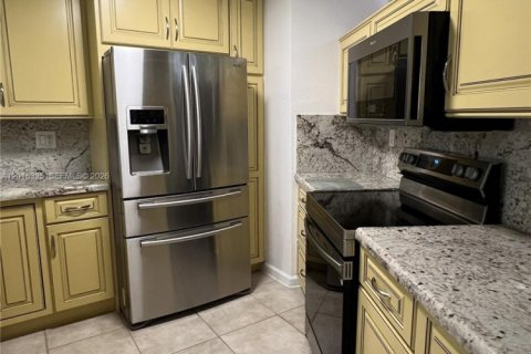Touwnhouse à vendre à Boca Raton, Floride: 2 chambres, 120.96 m2 № 2154041 - photo 11