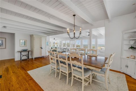 House in New Smyrna Beach, Florida 3 bedrooms, 221.11 sq.m. № 1608121 - photo 6