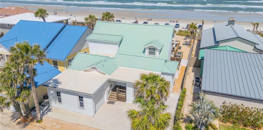 House in New Smyrna Beach, Florida 3 bedrooms, 221.11 sq.m. № 1608121
