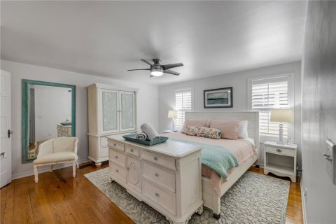 House in New Smyrna Beach, Florida 3 bedrooms, 221.11 sq.m. № 1608121 - photo 30