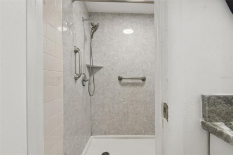 House in Bradenton, Florida 3 bedrooms, 140.75 sq.m. № 2280155 - photo 27