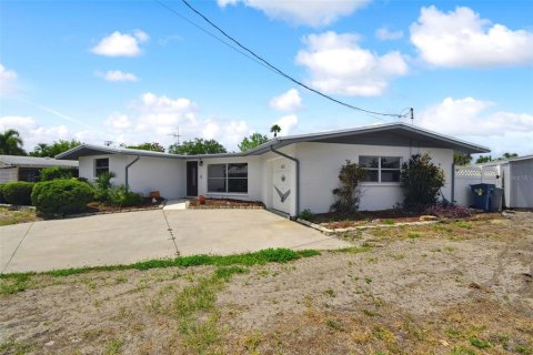 House in Bradenton, Florida 3 bedrooms, 140.75 sq.m. № 2280155 - photo 3