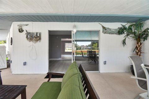 House in Bradenton, Florida 3 bedrooms, 140.75 sq.m. № 2280155 - photo 29