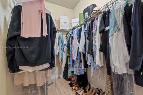 Villa ou maison à vendre à Miami, Floride: 3 chambres, 177.07 m2 № 2044903 - photo 20