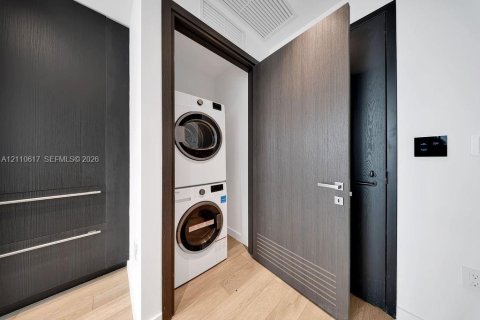 Купить кондоминиум в Майами, Флорида 1 спальня, 57.32м2, № 2426079 - фото 8