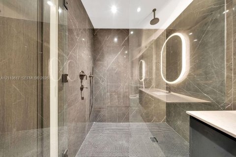 Купить кондоминиум в Майами, Флорида 1 спальня, 57.32м2, № 2426079 - фото 16